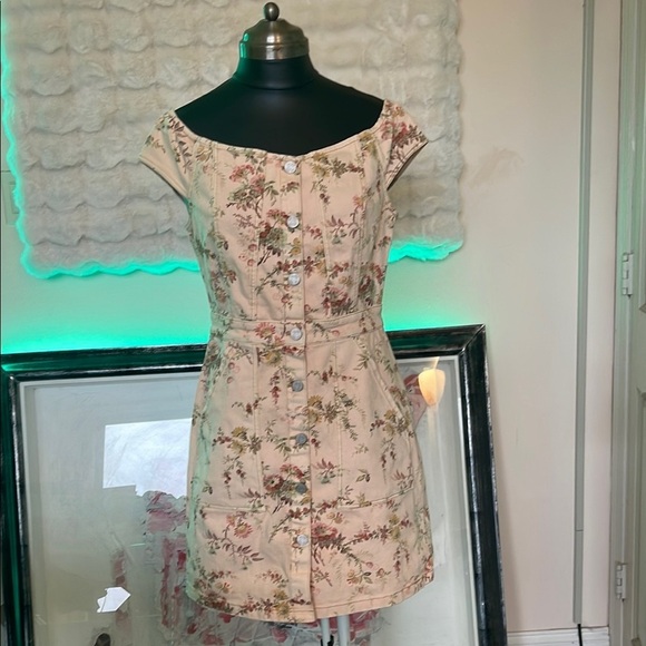 Floral Button-Down Dress - Picture 1 of 8
